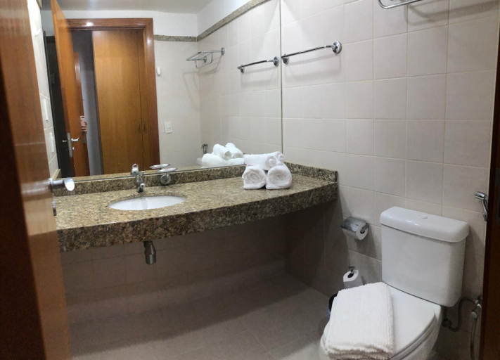 Bathroom 4, Flat 315 - Comfort Hotel Taguatinga - Particular, Brasília