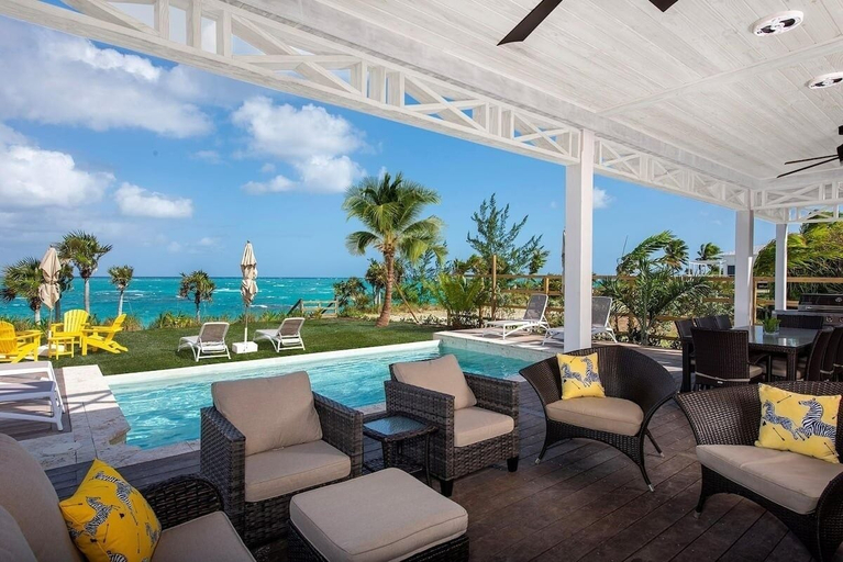 Food & Drinks 5, Wild Orchid 4 Bedroom Home