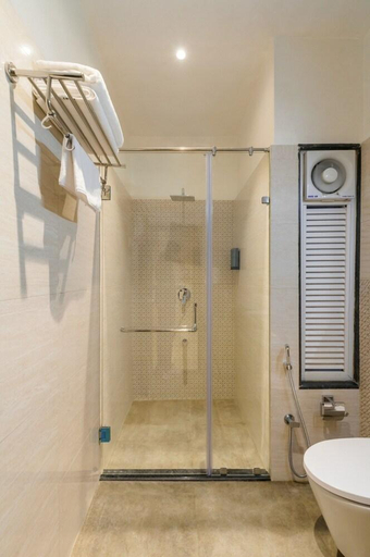 Bathroom 4, Hotel Jagat Villa, Udaipur