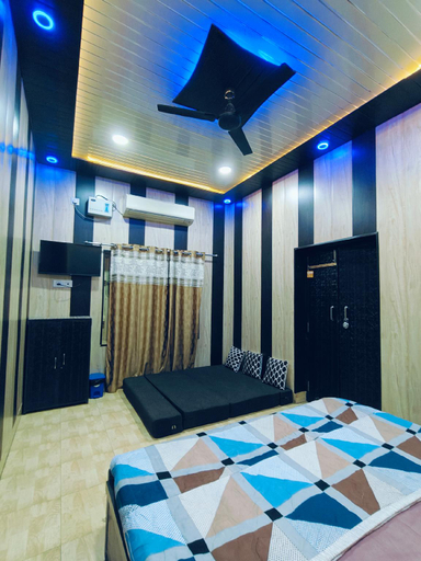 Bedroom 2, Anjani Home - 3 Bhk GroundFloor Appartment (only Family Stay), Varanasi
