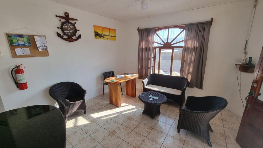 Public Area, Hostal Neptuno - Poseidon, Isabela