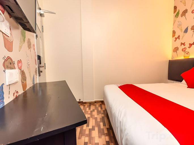 Bedroom 2, GoldCity Hotel, Malacca City
