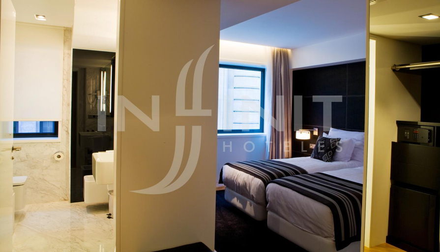 Bathroom 4, Hotel Inffinit, Pontevedra