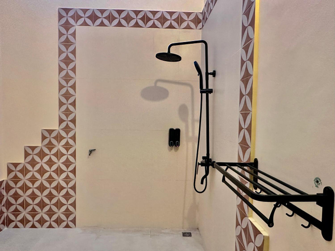 Bathroom 5, sanur ocean view villas, Denpasar