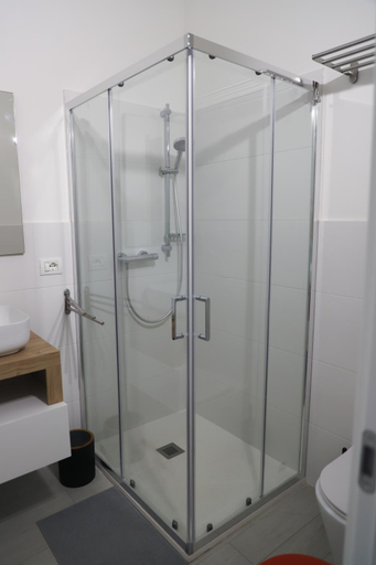 Bathroom 2, Casa Kaukana - A Pochi Passi dal Mare, Ragusa