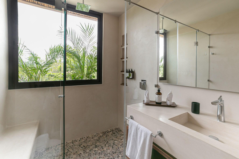 Bathroom 4, ZERENO, Cozumel