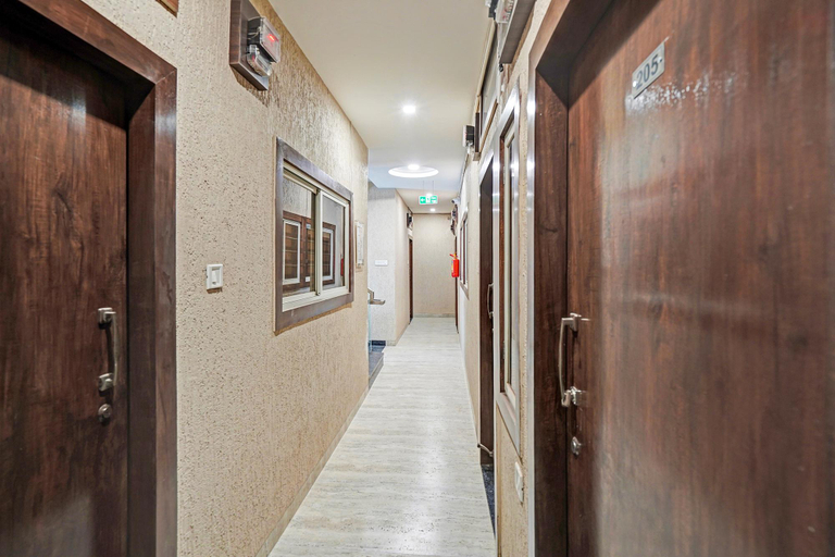 Public Area 2, Fabhotel Amrit Palace - Opp Skye Corporate park, Indore