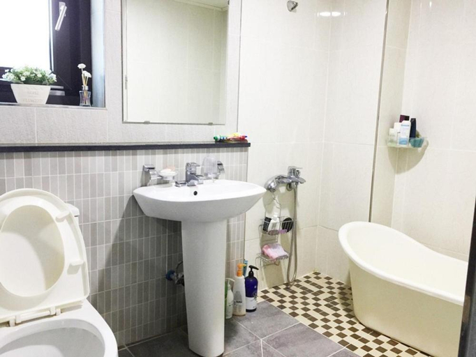 Bathroom 3, Paju Sunrise Village Pension, Paju