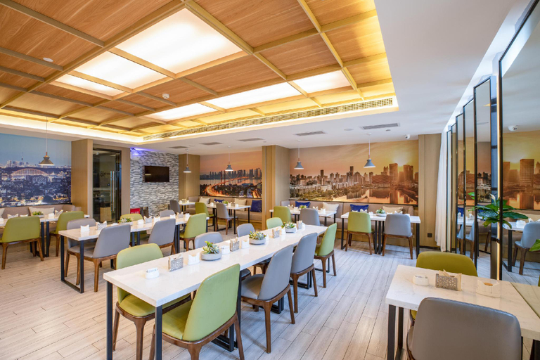 Food & Drinks 4, Atour Hotel Wuhan Hankou Railway Station Changqing Road, Wuhan