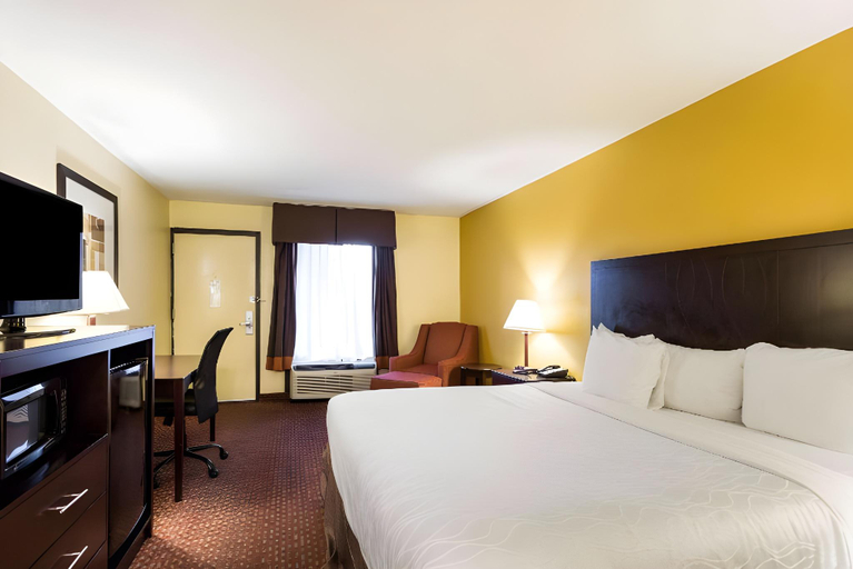 Bedroom 3, Quality Inn Tunica Resorts, Sunflower