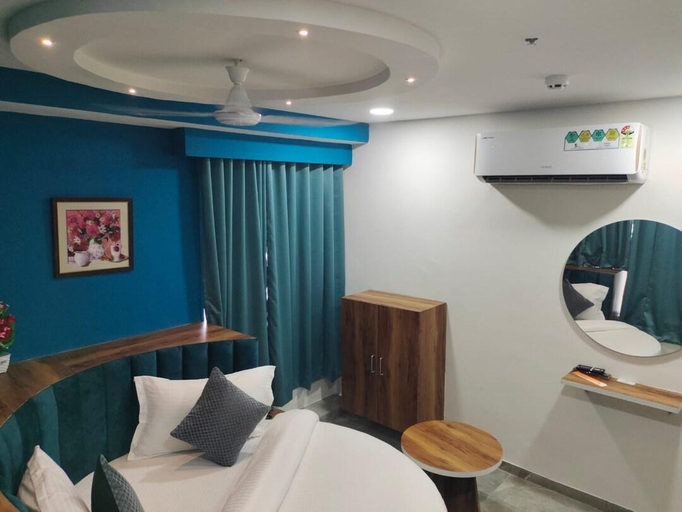 Bedroom 5, hotel lee park, Ahmadabad
