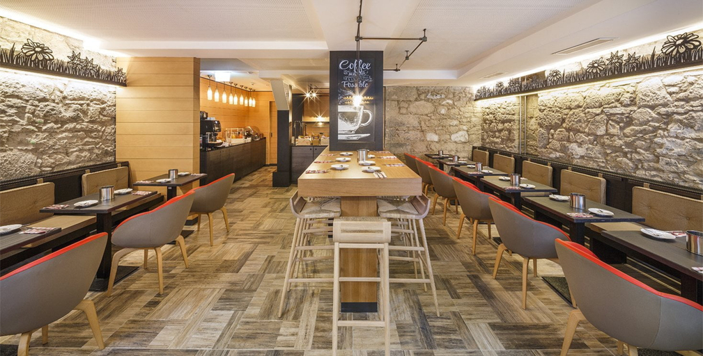 Others 5, Hotel Swiss Night by Fassbind, Zürich