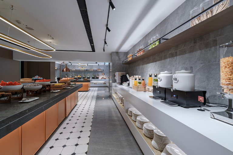 Food & Drinks 4, Home Inn Plus Shanghai Wuning Road Metro Station Anyuan Road, Shanghai
