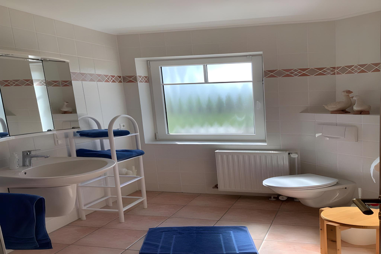Bathroom, Feldblick-Wohnung in der Nhhe der Ostsee, Ostholstein