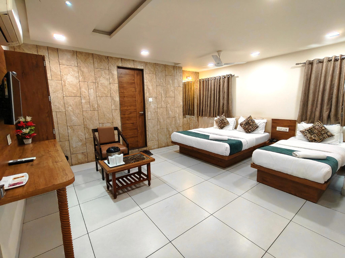 Sport & Beauty 4, Hotel Kinara, Ahmadabad