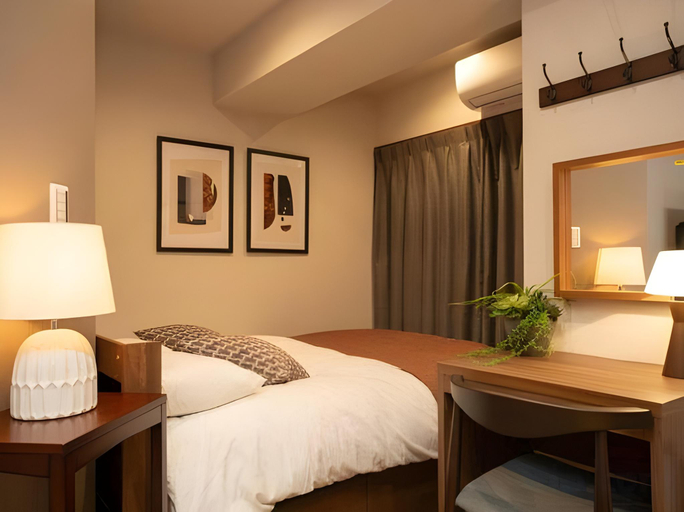 Bedroom 4, Mr.KINJO in Nica's　Makishi station, Naha