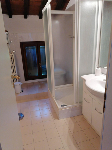 Bathroom 4, B&B Villa delle Palme, Modena