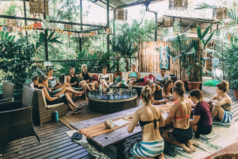 Lounge 3, Danyasa Eco-Retreat, Aguirre