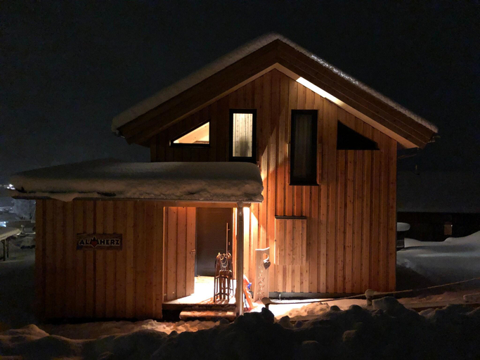Others 4, Attractive chalet with infrared sauna, Murtal