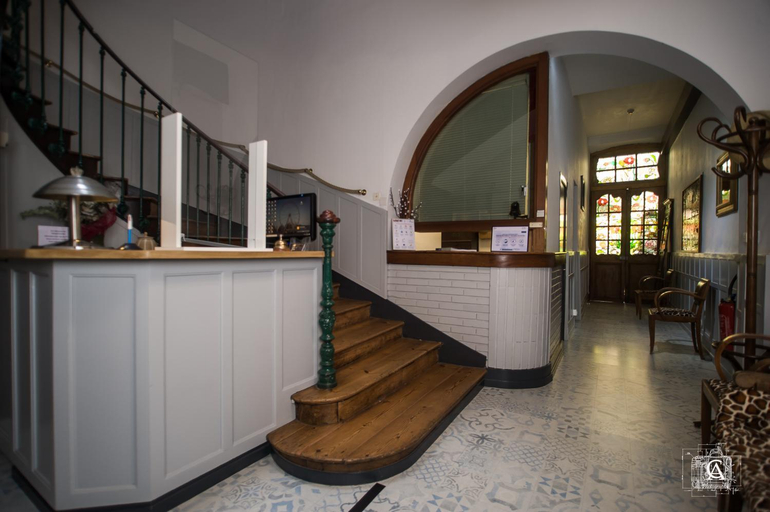 Public Area, hotel de la Paix, Charente-Maritime