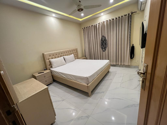 Others 4, Lavish Guest House G-8, Islamabad