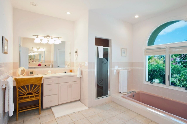 Bathroom 4, Endless Summer 5 Bedroom Home