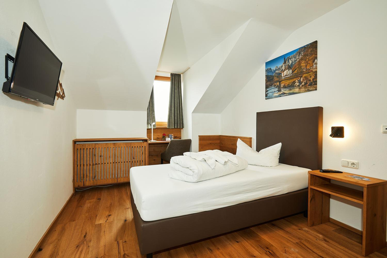 Bedroom 3, Hotel Rupertihof, Berchtesgadener Land