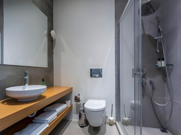 Bathroom 4, Nuru Ziya Residence hotel, Beyoğlu