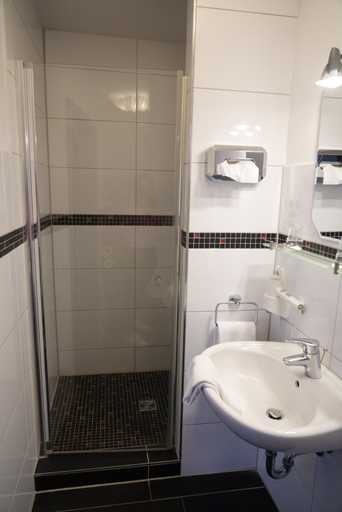 Bathroom 3, Hotel Altes Gasthaus Schröer, Steinfurt
