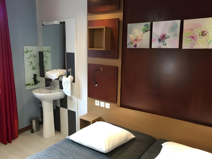 Bedroom 3, Hotel Rachel, Seine-Saint-Denis