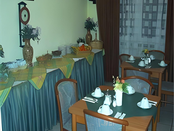 Food & Drinks, Hotel City Star, Frankfurt am Main