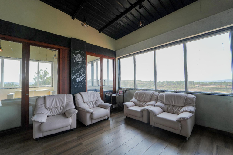 Others 5, Silver Spring Resort , Satara