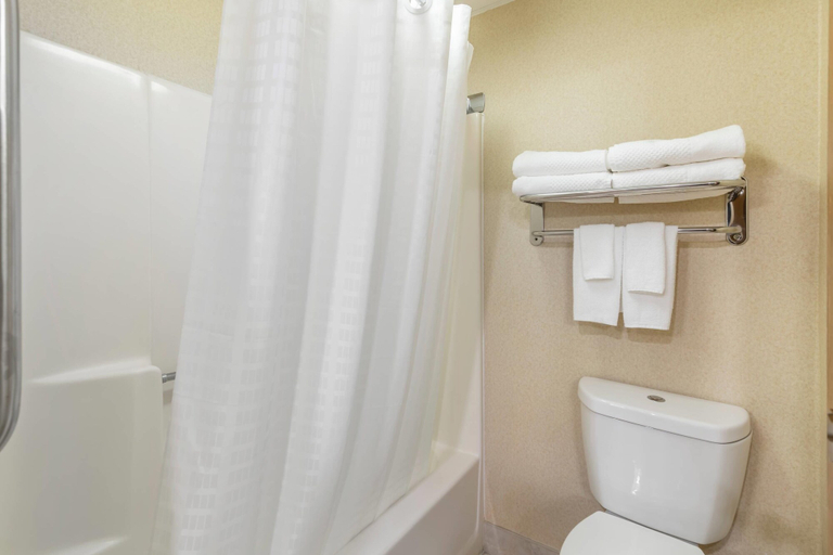 Bathroom 4, Quality Inn at Bangor Mall, Penobscot