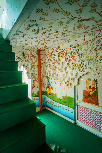 Public Area, Island Tower Guest House, Udaipur