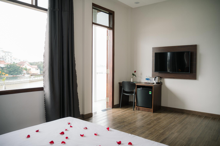 Bedroom, Như Ý Riverside Homestay, Huế