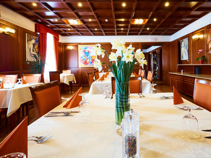 Food & Drinks 4, Hradna straz Hotel&Apartments s privatnym wellness, Zlaté Moravce