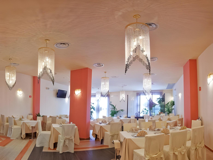 Food & Drinks 5, Albanuova Hotel, Reggio Di Calabria