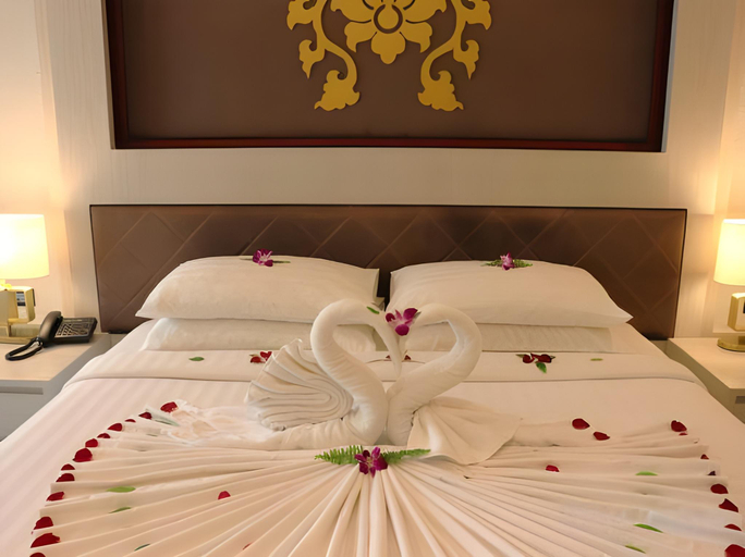 Bedroom 3, Quality Beach Resorts and Spa Patong, Pulau Phuket