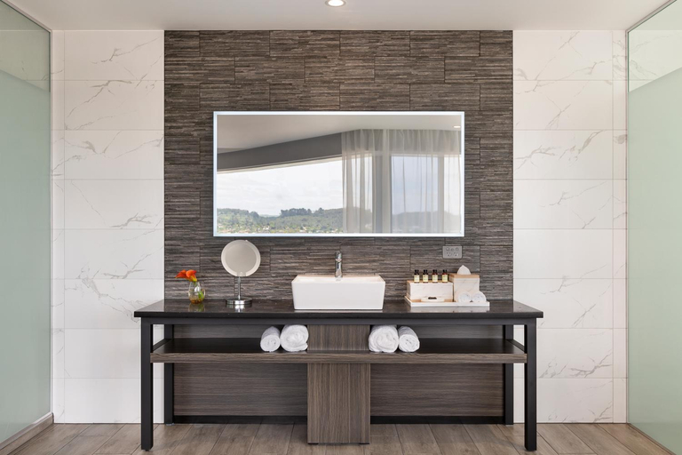 bathroom 6