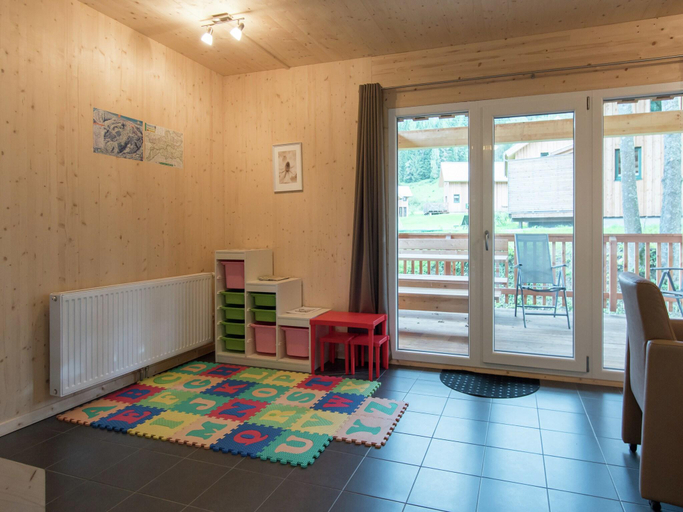 3, Inviting chalet with infrared sauna, Murau