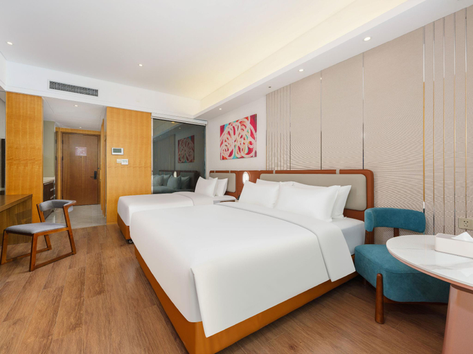 Bedroom 2, Madison Hotel Dalian Zhongshan Square Seaview, Dalian