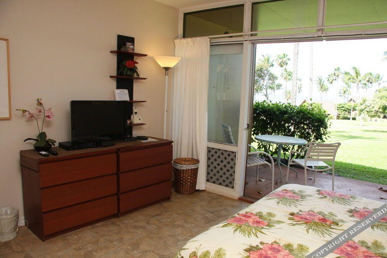 Bedroom, Kepuhi Beach Resort, Maui