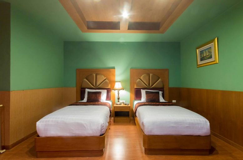 Others 4, Hotel Maya Resort, Warin Chamrap