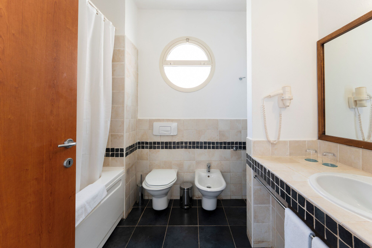 Bathroom 5, Occidental Boa Vista Beach