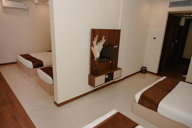 Bedroom 2, The King's Meadows, Bangalore