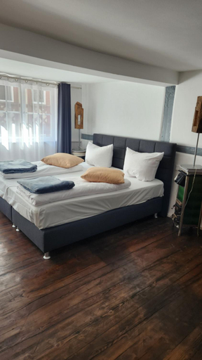 Bedroom 2, Hotel Schmuckkastchen, Miltenberg