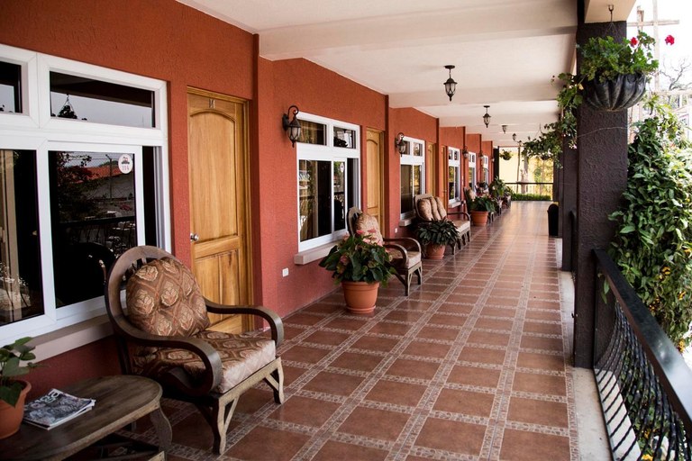 Others 5, Hotel Los Cofrades, Sololá