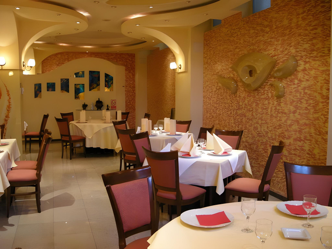 Food & Drinks 4, Hotel Class, Constanta