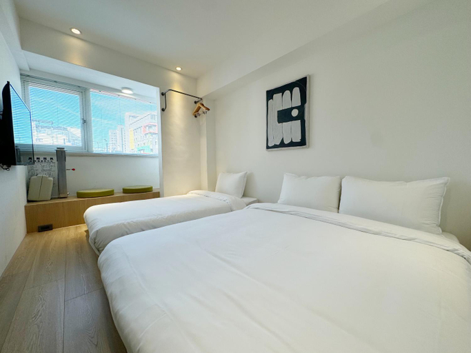 Bedroom 3, a  day a room, Taichung