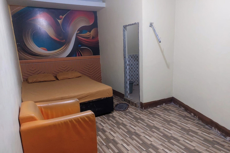Others 4, Hotel Warna, Palopo